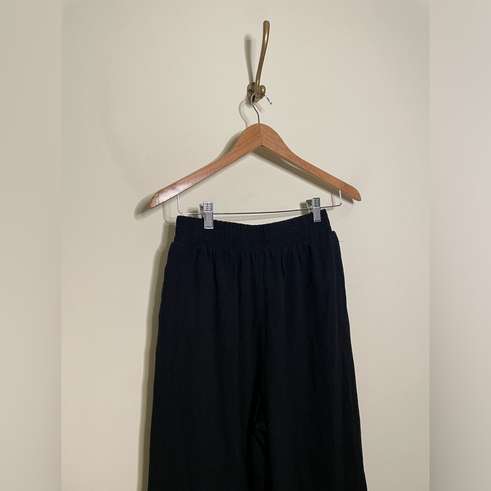 Petal & Pup Marnie Top and Wide-Leg Linen  Pants - Picture 10 of 12